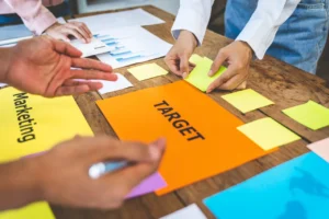 Datengesteuerte Digital Marketing Strategie – Ein Marketing-Experte analysiert Performance-KPIs und Wachstumskurven für ein Projekt von remotedev.ch